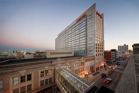 Louisville Marriott Downtown- Louisville, KY Hotels- First Class Hotels in Louisville- GDS ...