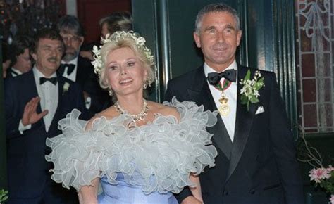 It’s a Mad, Mad, Zsa Zsa World | Zsa zsa gabor, Celebrity weddings, Hollywood wedding