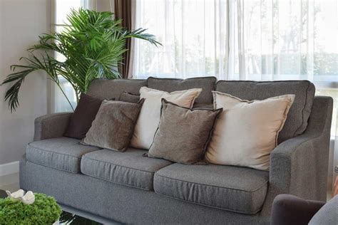 What Pillows Go With A Gray Sofa? [31 Suggestions With Pictures]