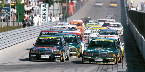 Die DTM-Saison 1992 | Touring car racing, Mercedes benz, Bmw cars