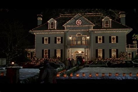 Jumanji House - Night View & Christmas Decor