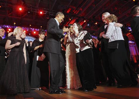 The President And First Lady - Inaugural Balls - Pictures - CBS News