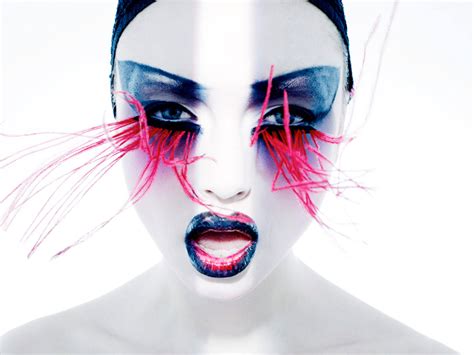 Lens Heroes: a resource of Photographers: Rankin