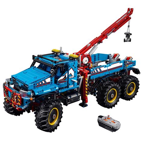 6x6 All Terrain Tow Truck 42070 | Technic | Buy online at the Official ...
