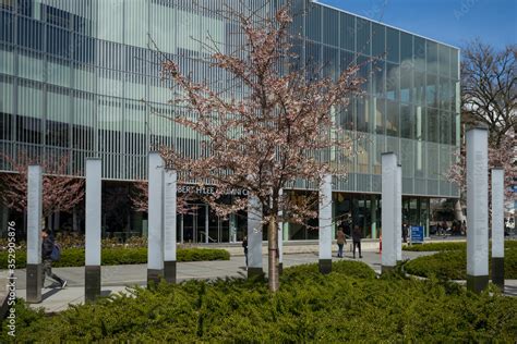 Students at university campus, University of British Columbia ...