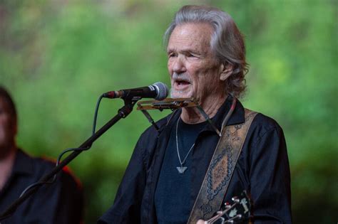 Kris Kristofferson Passes Away At 88, Country Music Icon Mourned By ...