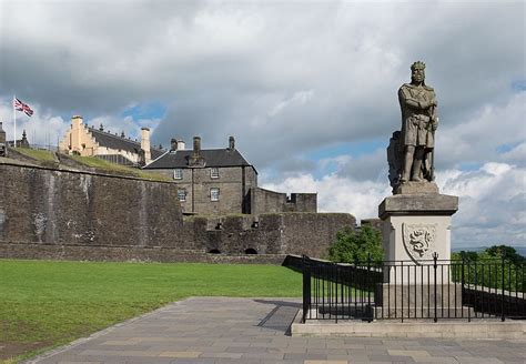 Stirling Castle Scotland: History, Highlights Guide | HighlandTitles