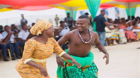 History of the Popular African Ghanaian “Agbadza” Dance #atopa #africa #agbadza #agbadzadance # ...