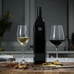 Kuvee - smart wine bottle - Urbasm