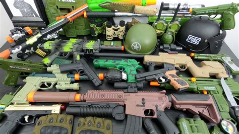 Military Guns Toys & Equipments - Box of Toy Soldier Guns - YouTube
