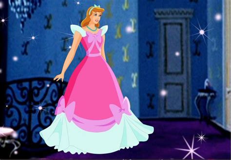 Cinderella in her Lovely Pink Dress | Disney Princess Pictures