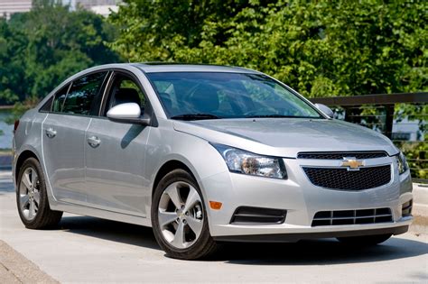 9 Best & Worst Chevy Cruze Years [Complete Data] – Engineerine