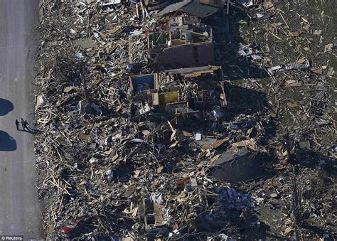 Washington, Illinois tornado: Aerial photos show incredible scale of ...