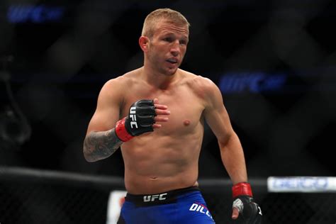 TJ Dillashaw calls for flyweight title bout, but Demetrious Johnson isn’t interested - Bloody Elbow