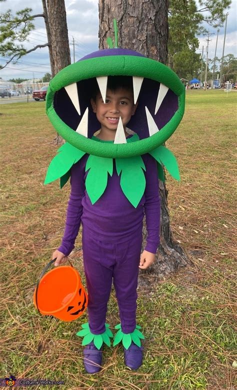 Chomper Plant from Plants vs Zombie Costume