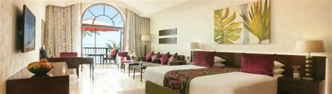 JA Palm Tree Court Dubai | The Family Holidays Company