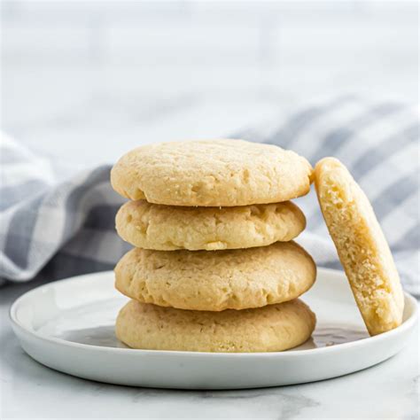 Old Fashioned Sugar Cookies - Desserts on a Dime