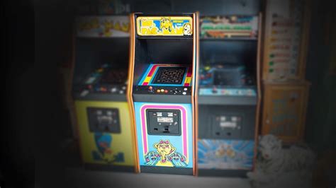 Ms. Pac-Man Arcade Game | M95 | The Eddie Vannoy Collection 2020
