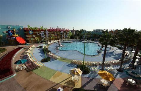 Disney's Pop Century Resort Pool Pictures & Reviews - Tripadvisor