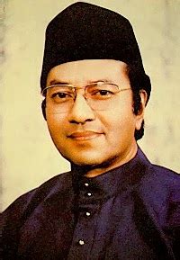 Mahathir Mohamad: Father of Modernization: Biography of Mahathir Mohamad