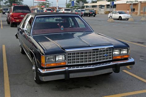 Curbside Classic: 1985 Ford LTD Crown Victoria – Helloooooooo Kitty!