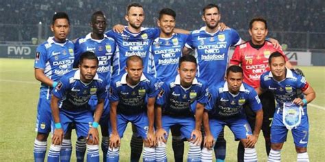 78 Wallpaper Pemain Bola Persib Images - MyWeb