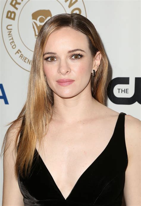 Danielle Panabaker Style, Clothes, Outfits and Fashion• Page 3 of 8 • CelebMafia