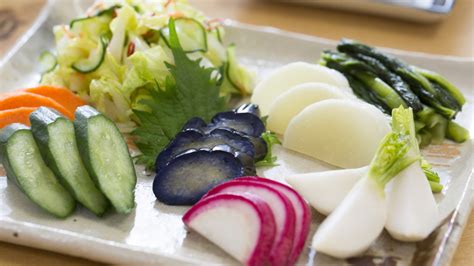 Oshinko: The Pickled Japanese Veggies You Should Add To Your Plate