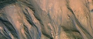 Gullies in Southern Hemisphere Crater | We took this image t… | Flickr