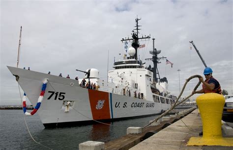 USCGC "HAMILTON" (WHEC-715) was a (378') Hamilton Class High Endurance ...