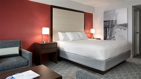 Boston Harbor Waterfront Hotel | Hyatt Regency Boston Harbor