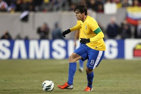 Kaka, Ballon d’Or en 2007, prend sa retraite