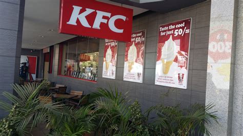 File:KFC in Westlands, Nairobi, Kenya.jpg - Wikimedia Commons