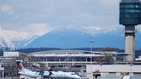 Vancouver International Airport is a 4-Star Airport | Skytrax