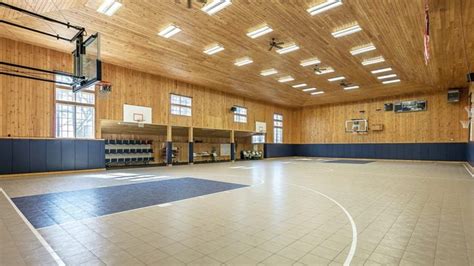 satt Rein Abenteuer home indoor basketball court Rubin Atmosphäre Markiert