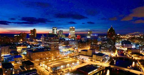 Bucket list: 25 things to do in Milwaukee, from custard to art museum