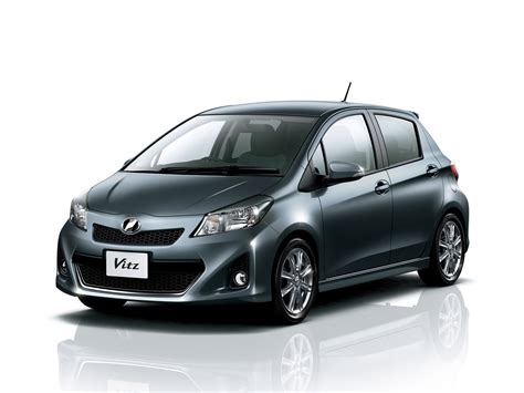 Car in pictures – car photo gallery » Toyota Vitz RS 2010 Photo 03