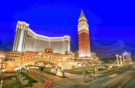 Luxury Hotels: Four Seasons Hotel Macau, Cotai Strip