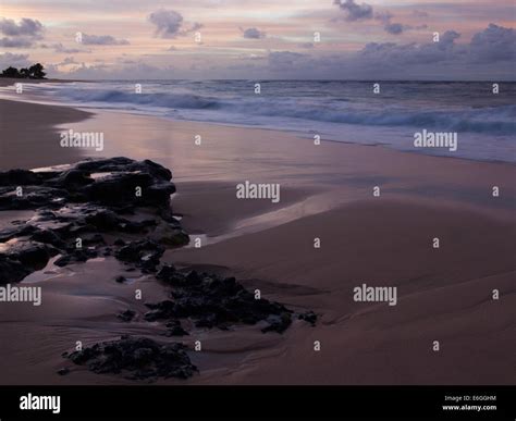 sunrise at Sandy Beach, Oahu, Hawaii Stock Photo - Alamy