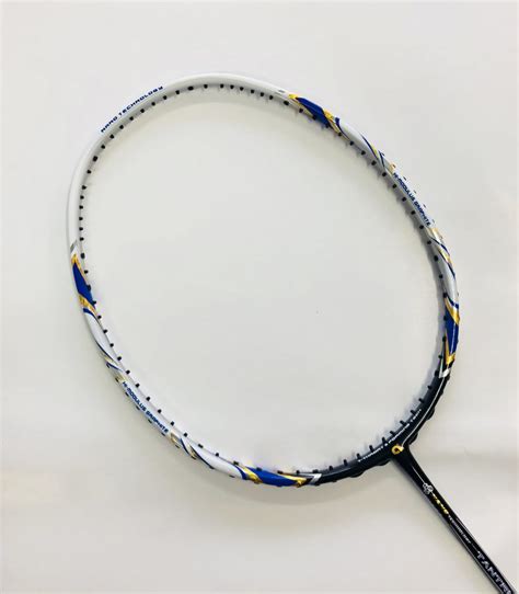 Pro Shop/Apacs racket – Bundoora Badminton