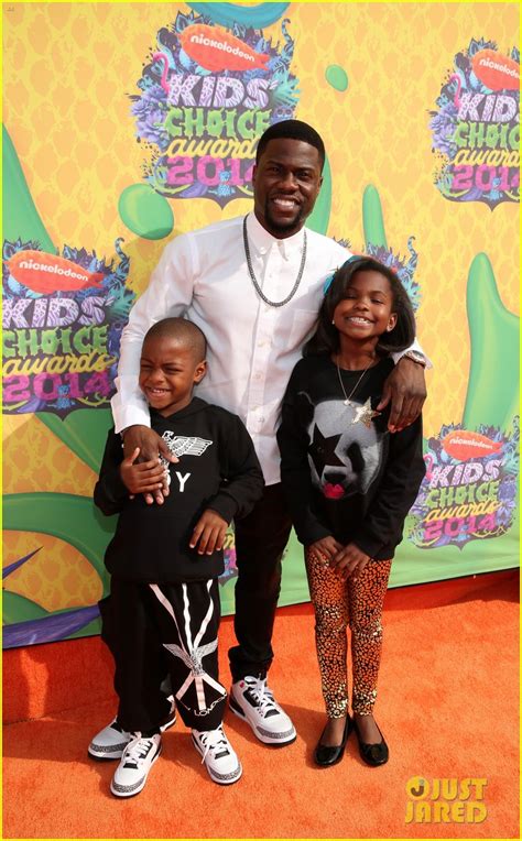 Kevin Hart & Adam Sandler: Funny Guys Win at Kids' Choice Awards 2014 ...