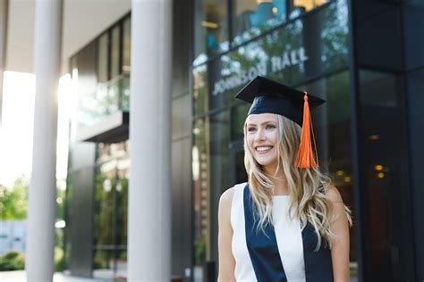 Oregon State University graduation portraits - Alison Smith Photography ...