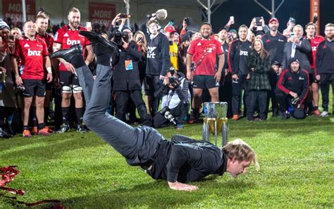 'Razor' Robertson set to be sharpshooter NZ rugby needs | RNZ News