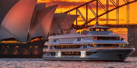 Sydney Harbour Dinner Cruise | Everything Australia