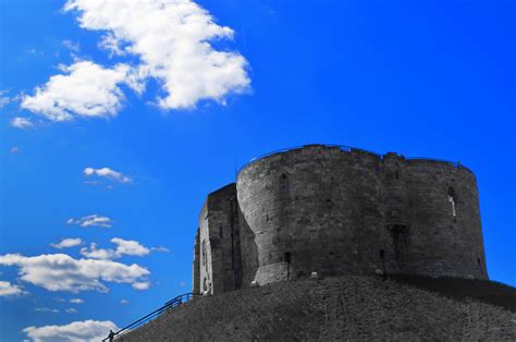 Fort On The Hill Free Stock Photo - Public Domain Pictures