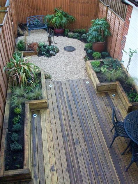 Inspiring Small Courtyard Garden Design for Your House | Small backyard ...