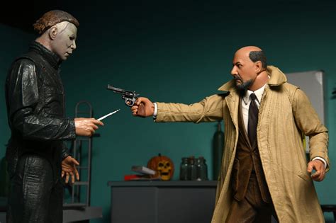 NECA Halloween 2 Michael Myers & Dr Loomis Ultimate US Exclusive Action Figure Pack - INSTOCK