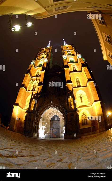 Wroclaw Cathedral, Wroclaw's Saint Johns the Baptist Cathedral, Wroclaw ...