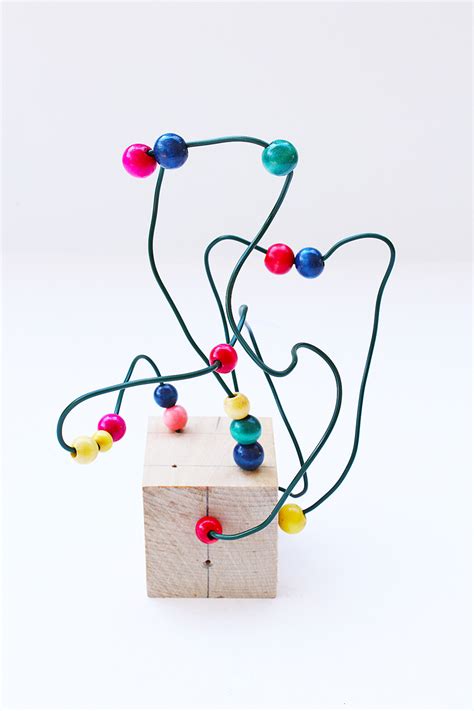 Easy Art for Kids: Wire Sculpture - Babble Dabble Do