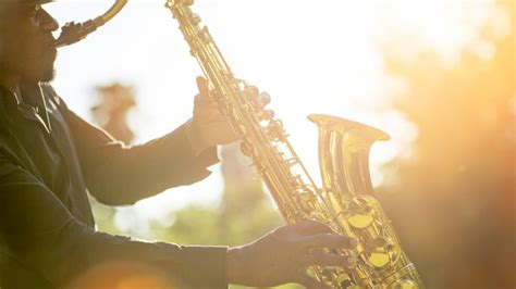 9 of the Smoothest sax solos ever - Smooth